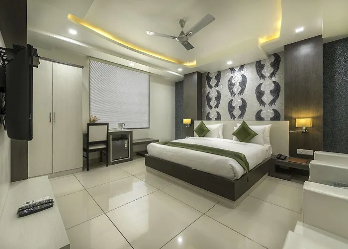 Collection O 30047 Signature Inn