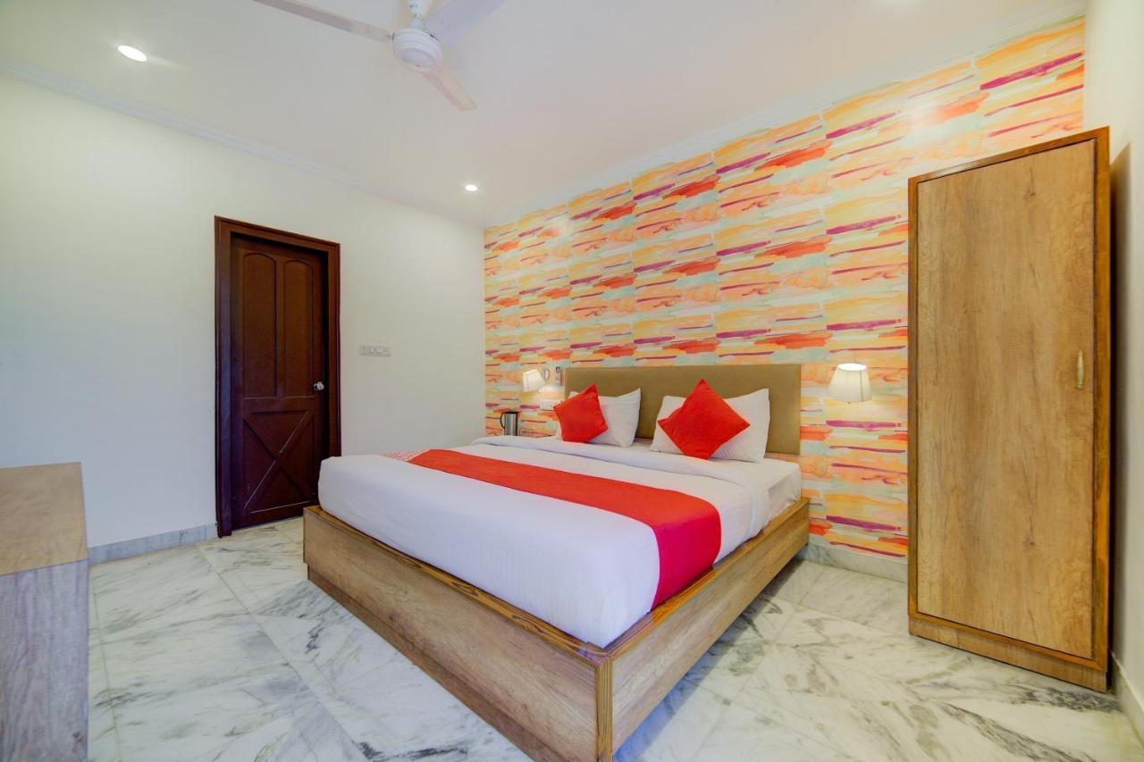 Oyo 14892 Tourista Hotel Jaipur