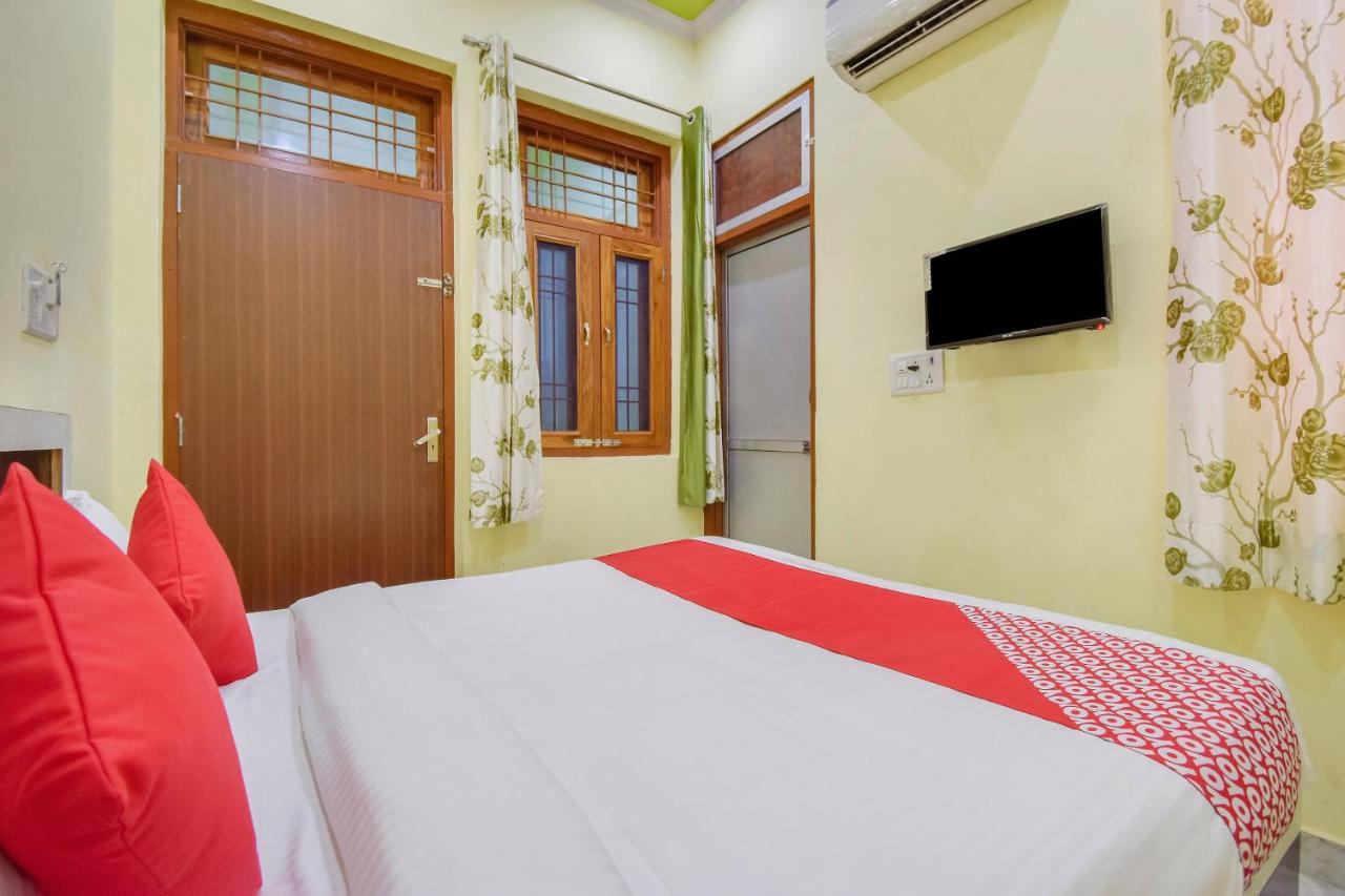 Hotel Oyo 46050 Hill Jaipur