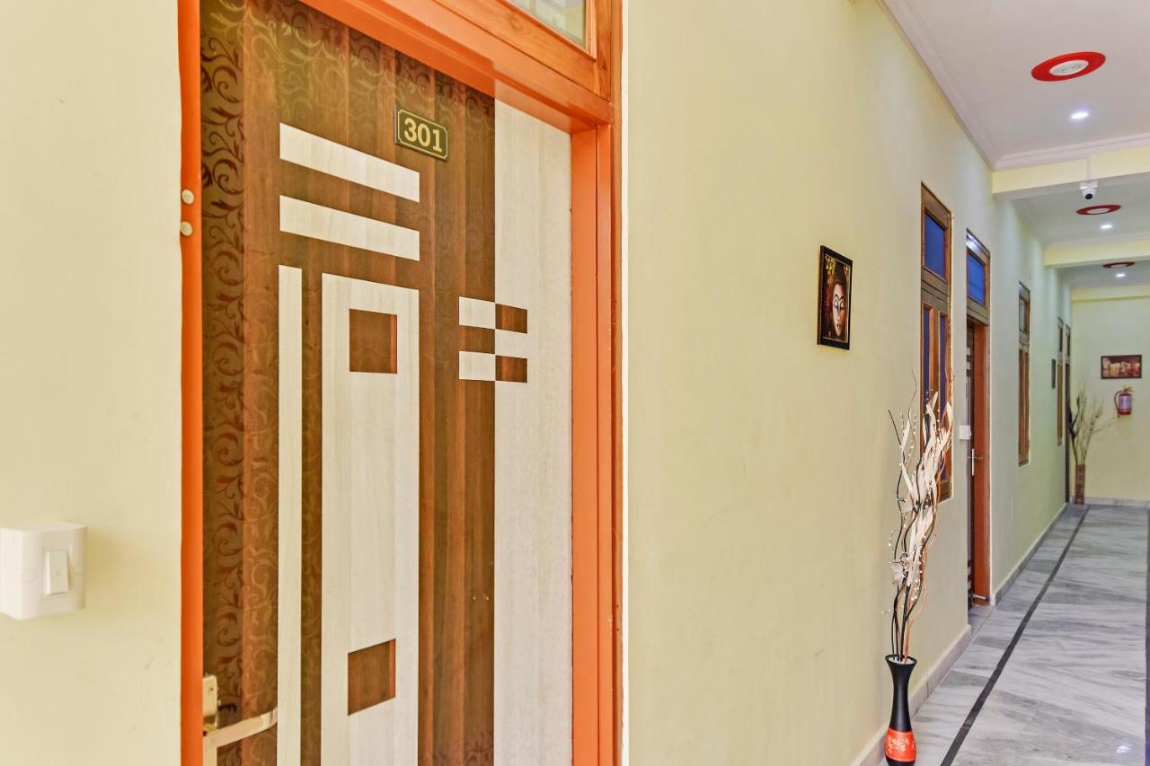 Oyo 46050 Hill Hotel 3*