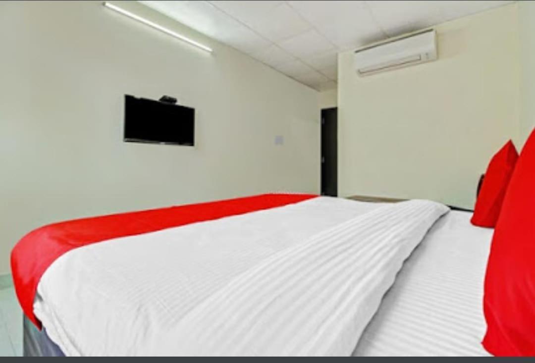 The Flora Enclave 3* Jaipur