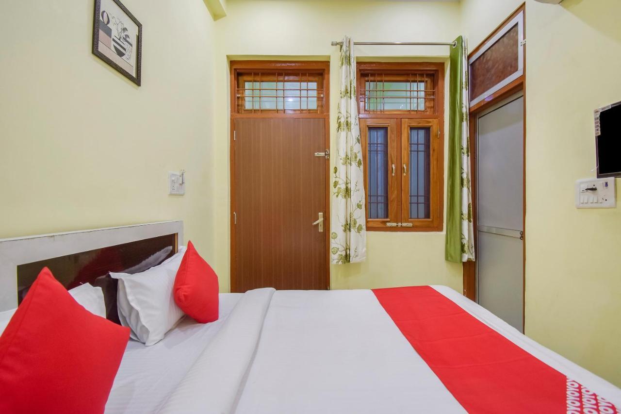 Hotel Oyo 46050 Hill Jaipur