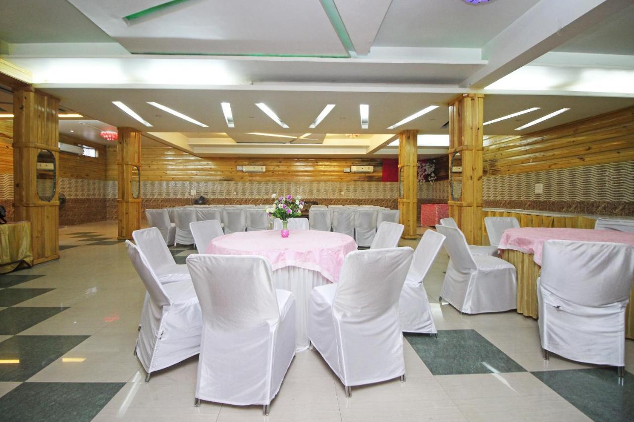 Hotel Oyo 9388 Yash