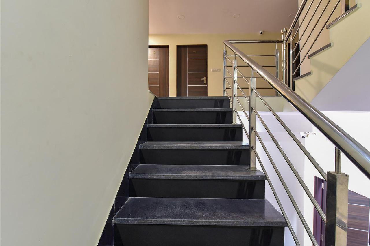 Hotel Fabhotel Pink 3*