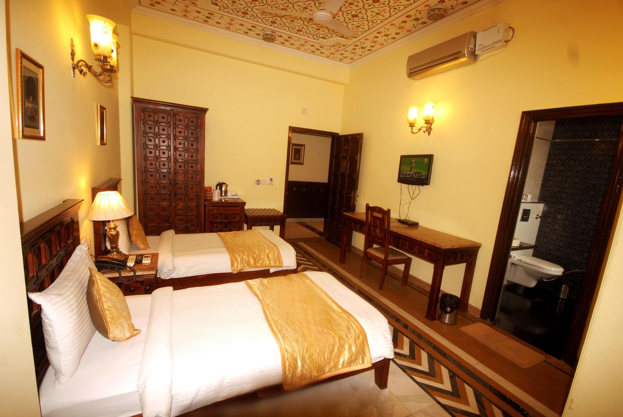 Rajputana Haveli - 3*