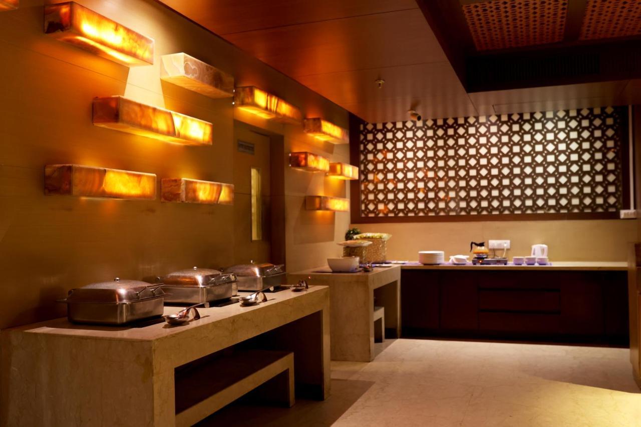 Royale Lalit 3* Jaipur