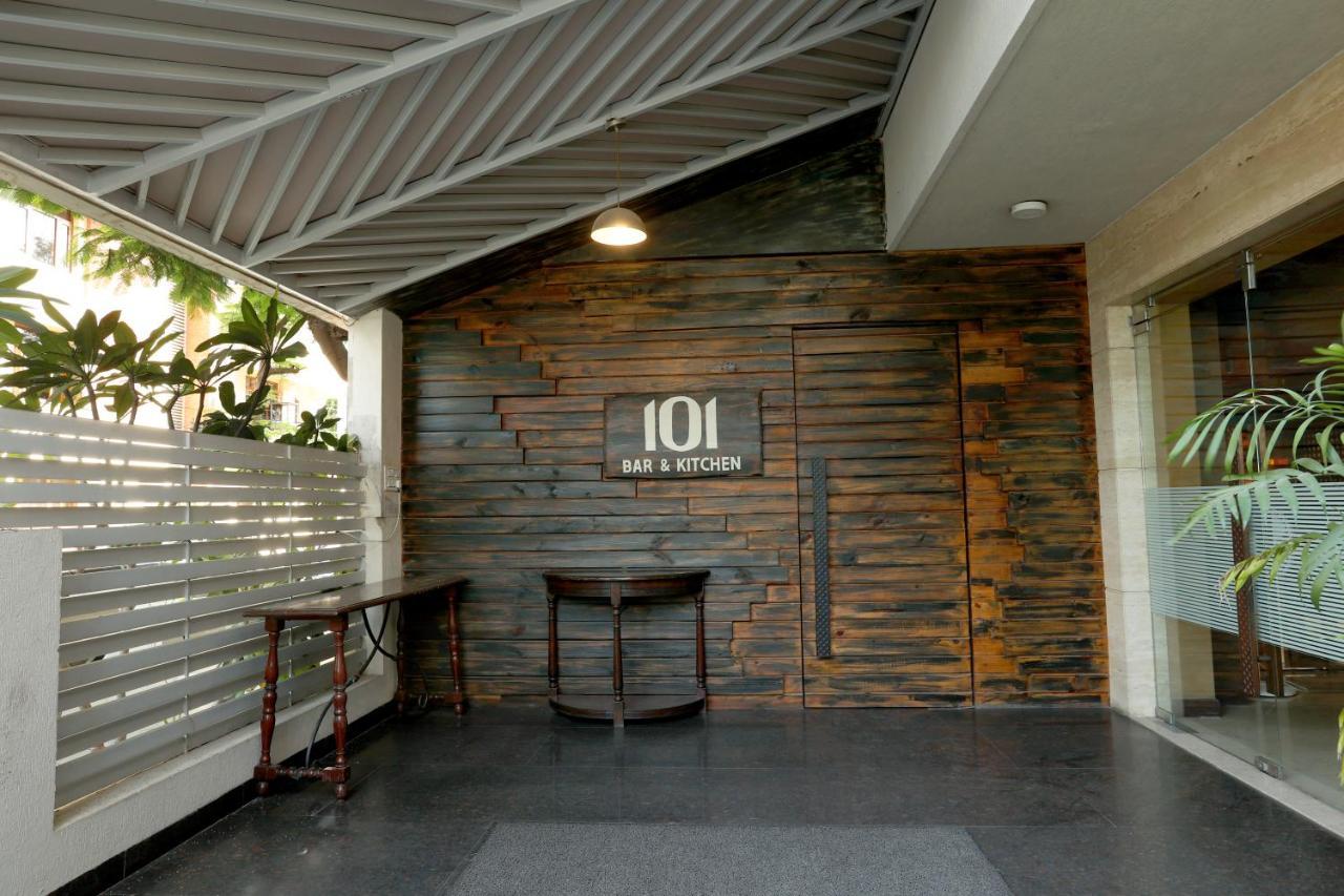 Royale Lalit Hotel 3*