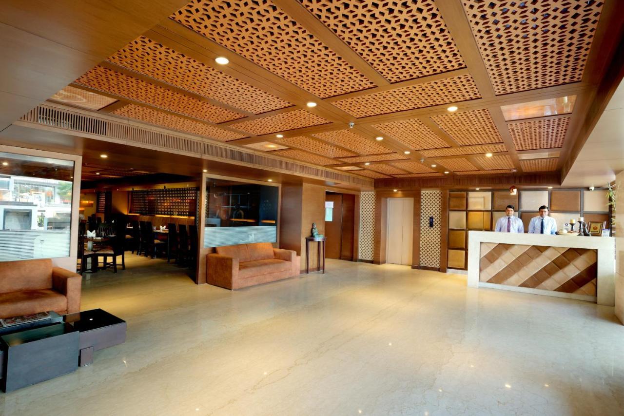 Royale Lalit Hotel