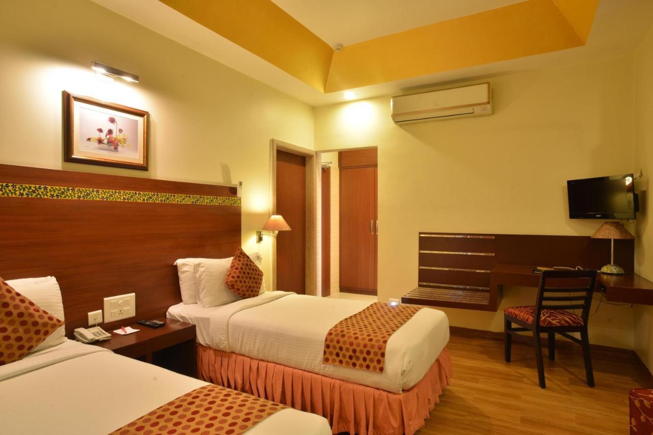 Aurum Boutique Hotel 4*