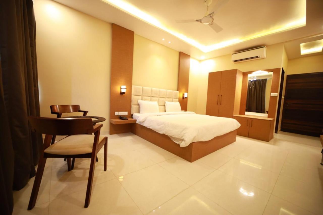 Hotel Neerja Jaipur