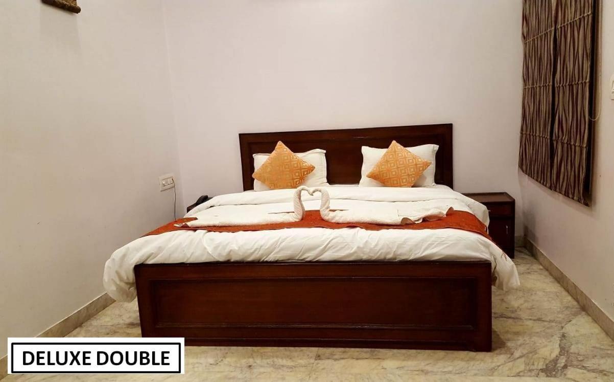 Albana Haveli 3*
