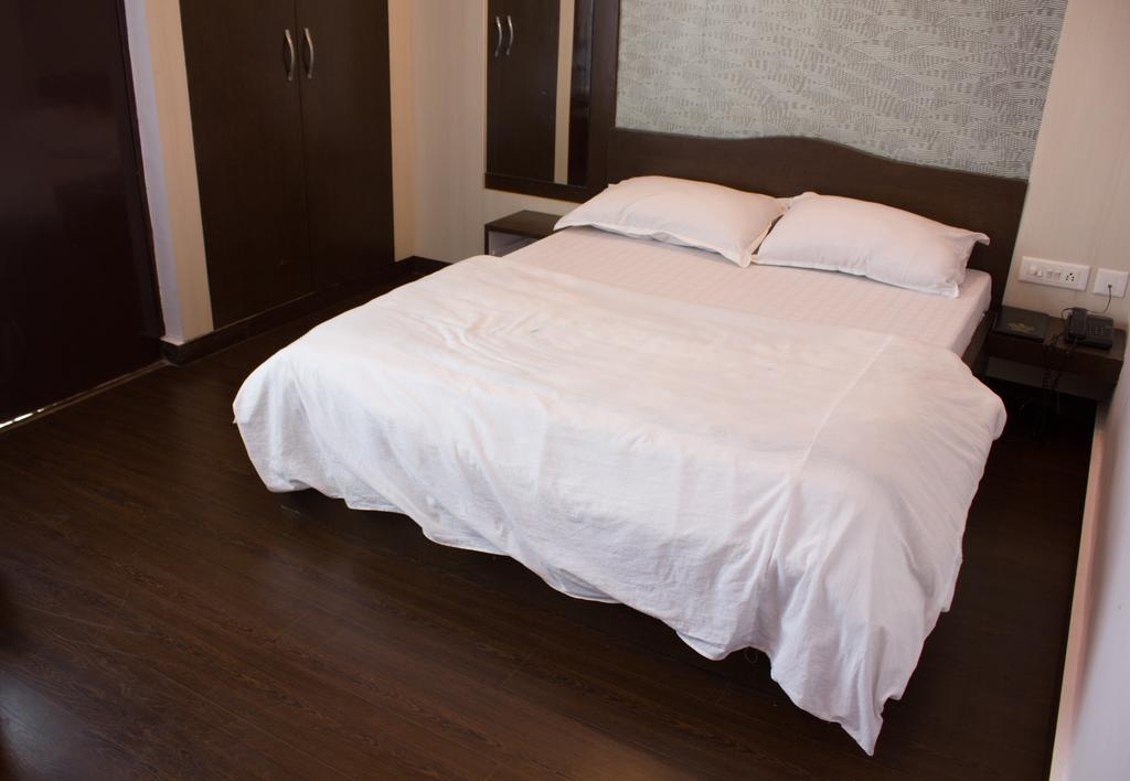 Hotel Holiday Home Hotel 2*