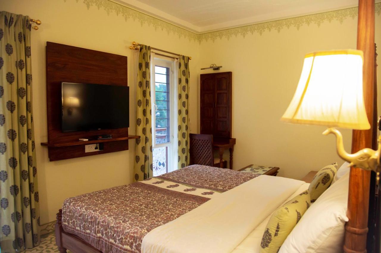 Jai Niwas Hotel