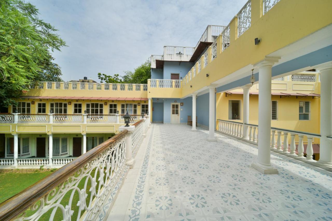 Jai Niwas Hotel