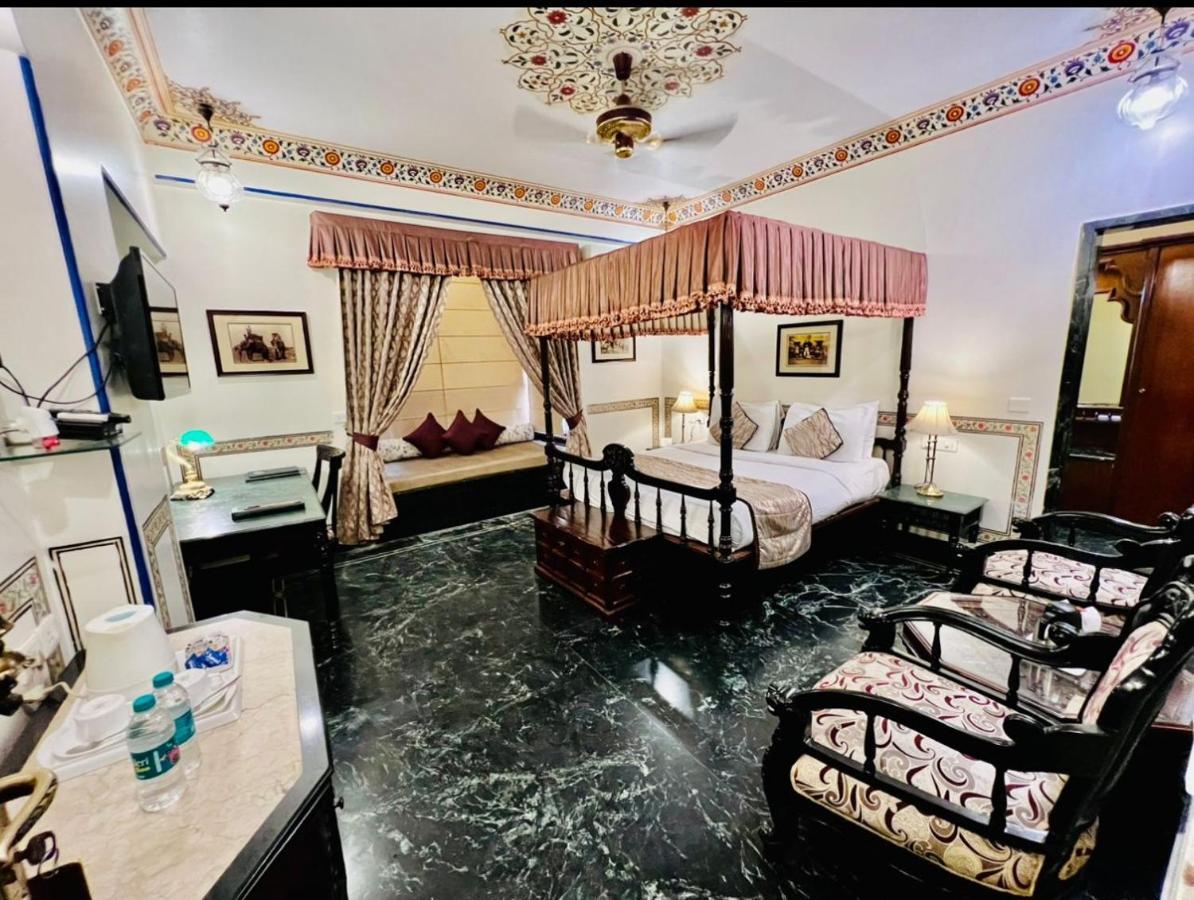 Hotel Umaid Mahal - A Heritage Style Boutique