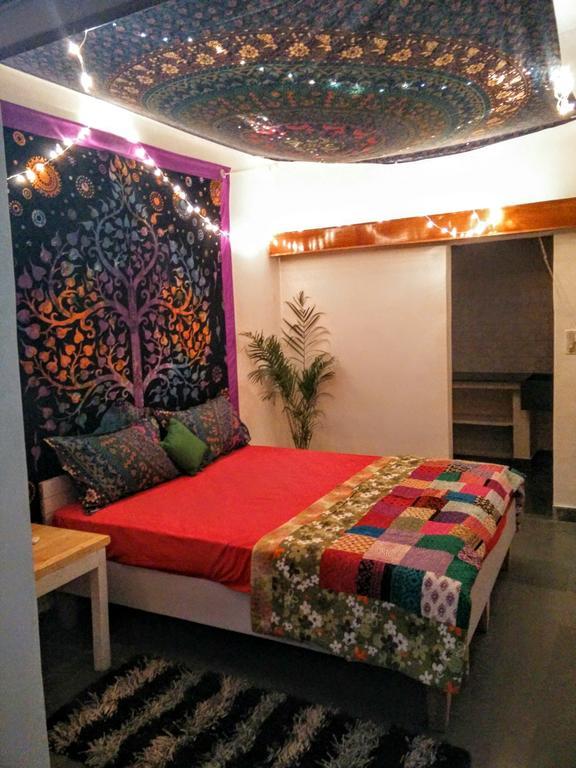 Hostel Doodle Rack Jaipur