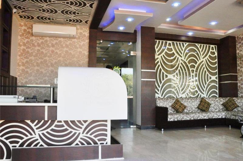 Hotel O Rk Palace 3*