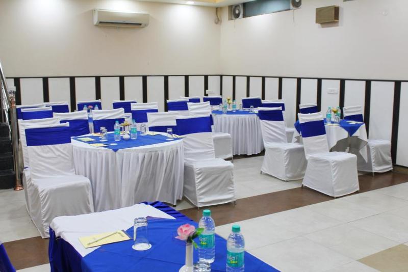 Hotel O Rk Palace Jaipur