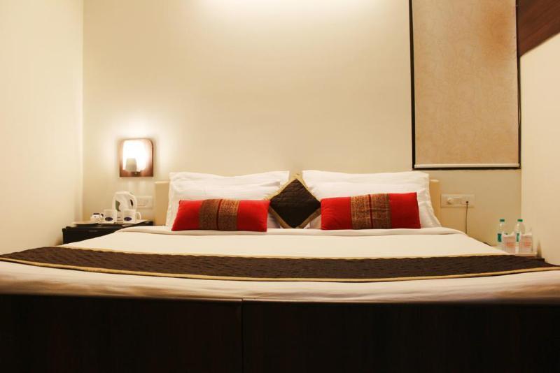O Rk Palace 3*