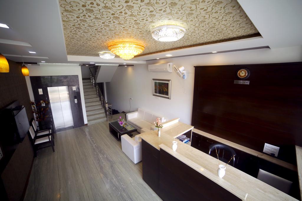 Treebo Signature Malviya Nagar Inn 3*