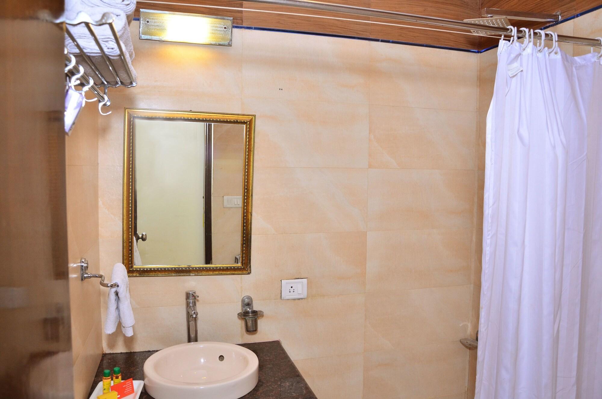 Rajputana Haveli - Hotel