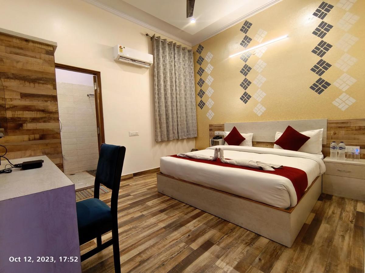 Hotel Roop Highlights 3*