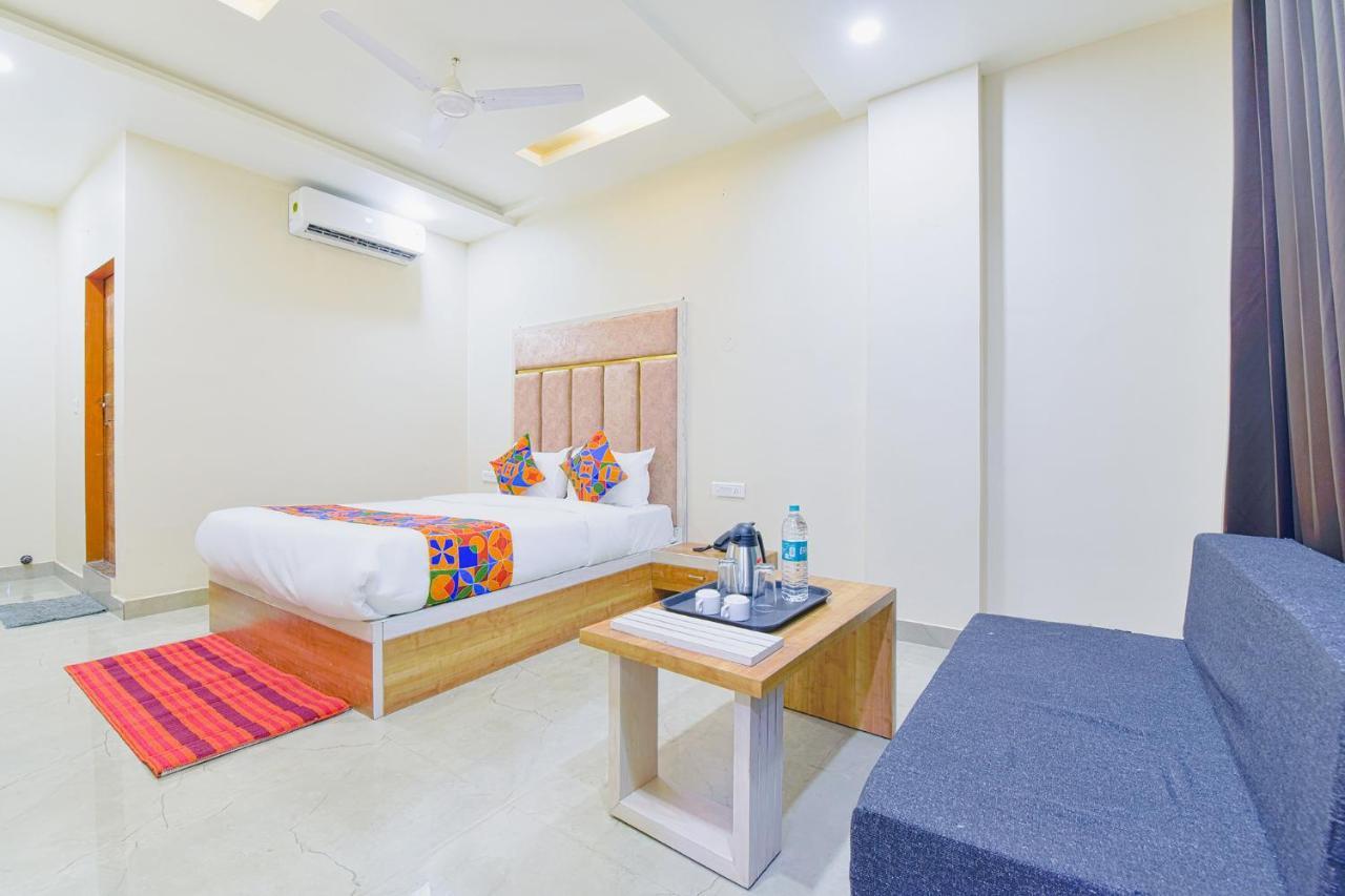 Fabhotel Bohra International