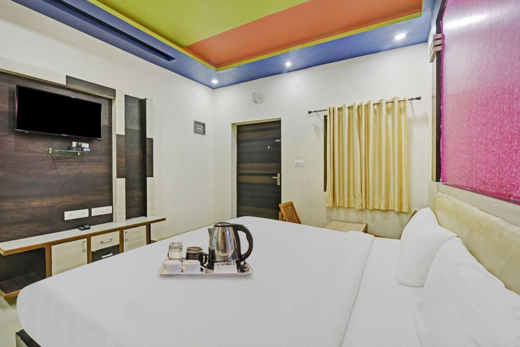 Collection O Airport View Hotel 3*