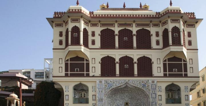 Umaid Mahal - A Heritage Style Boutique Hotel Jaipur