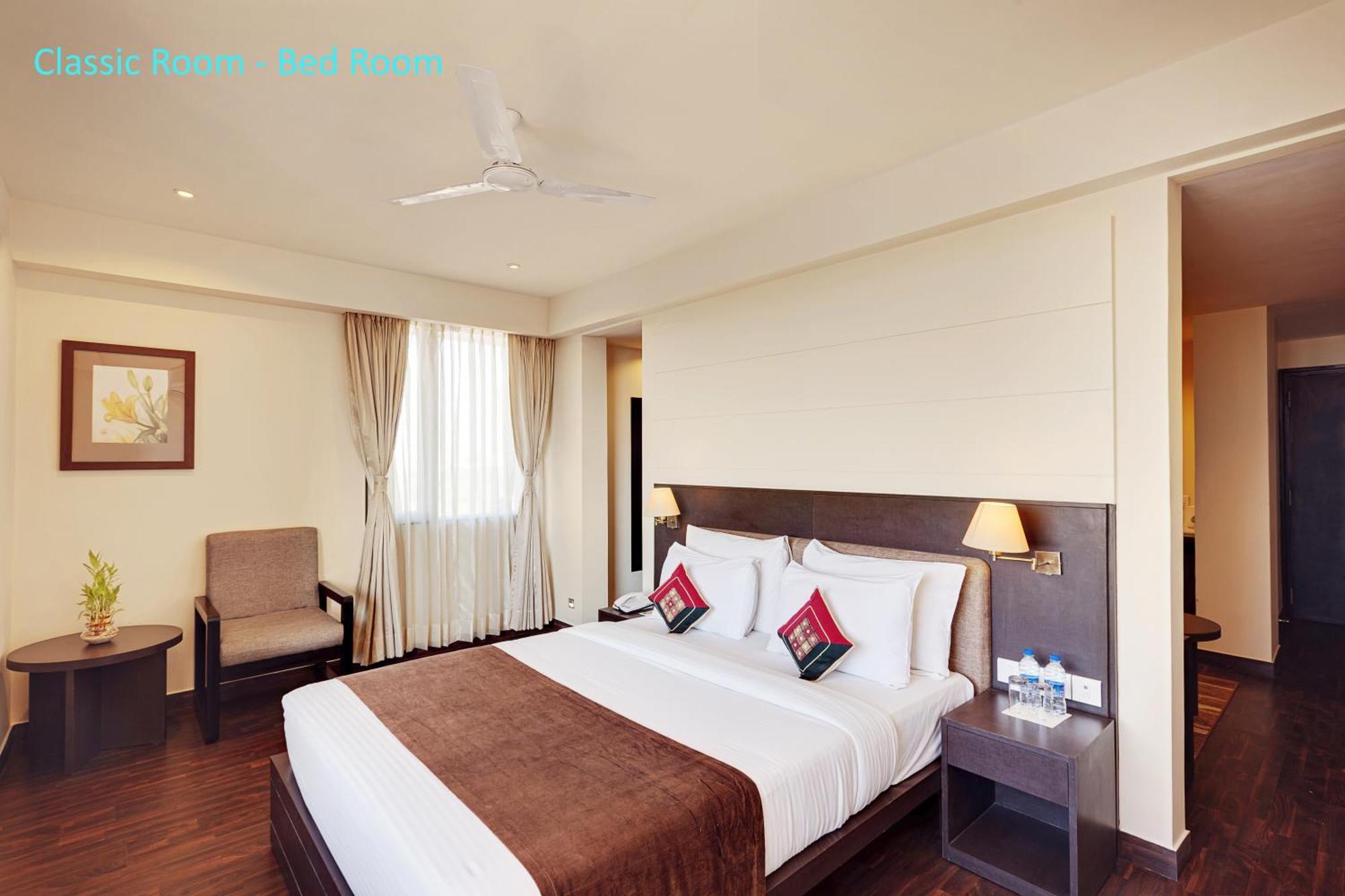 Whispering Palms Hotel 3*