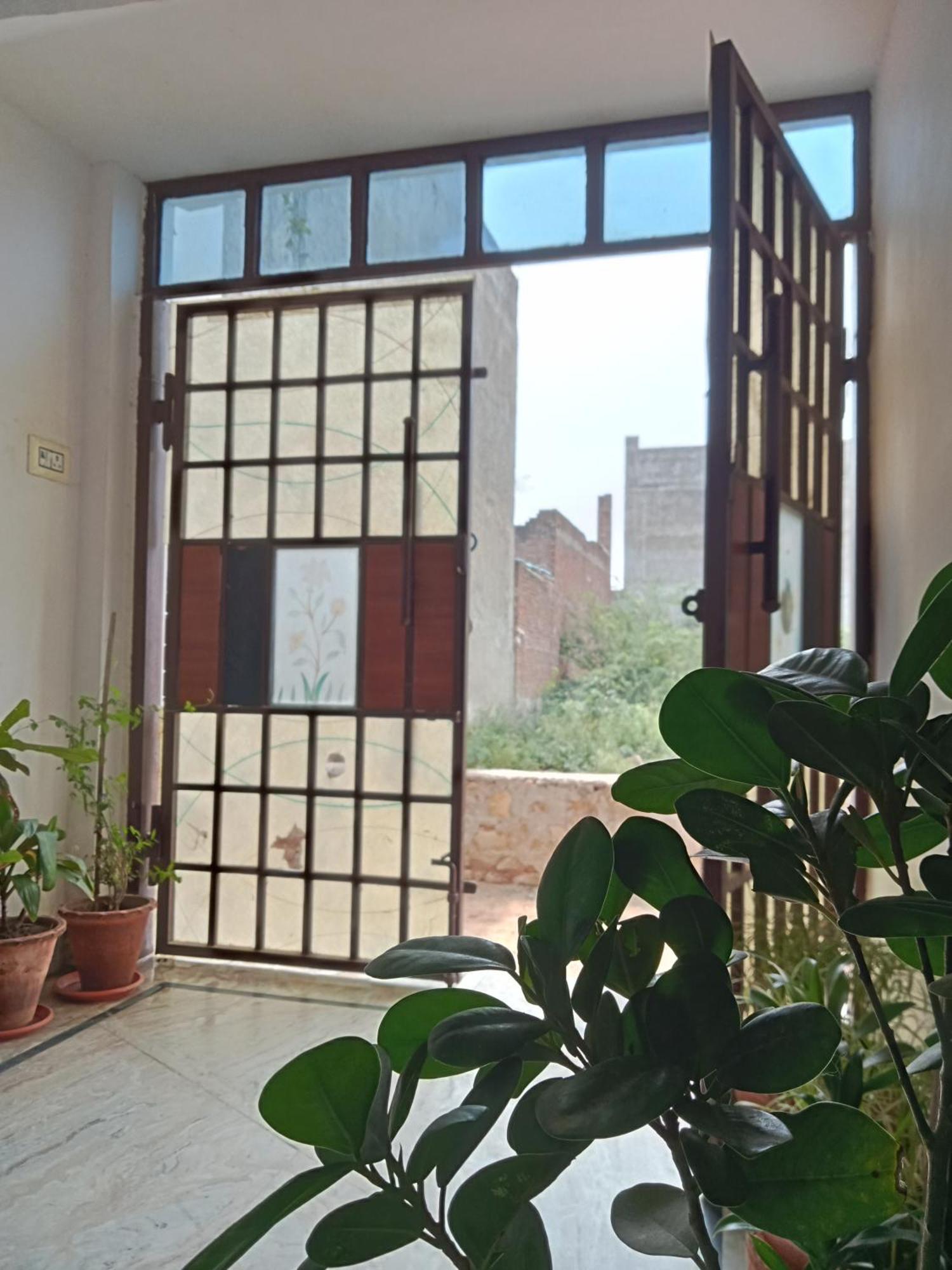 Guest house Cocoon *