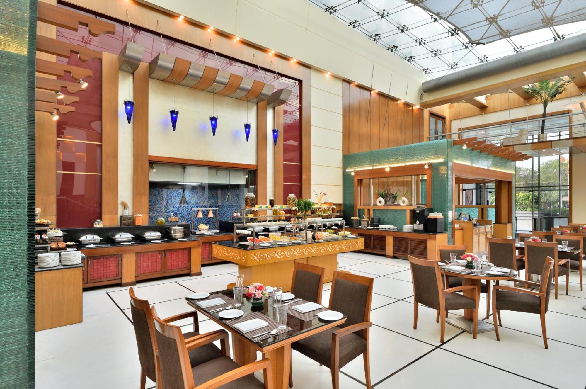 Ramada By Wyndham Hotel 4*