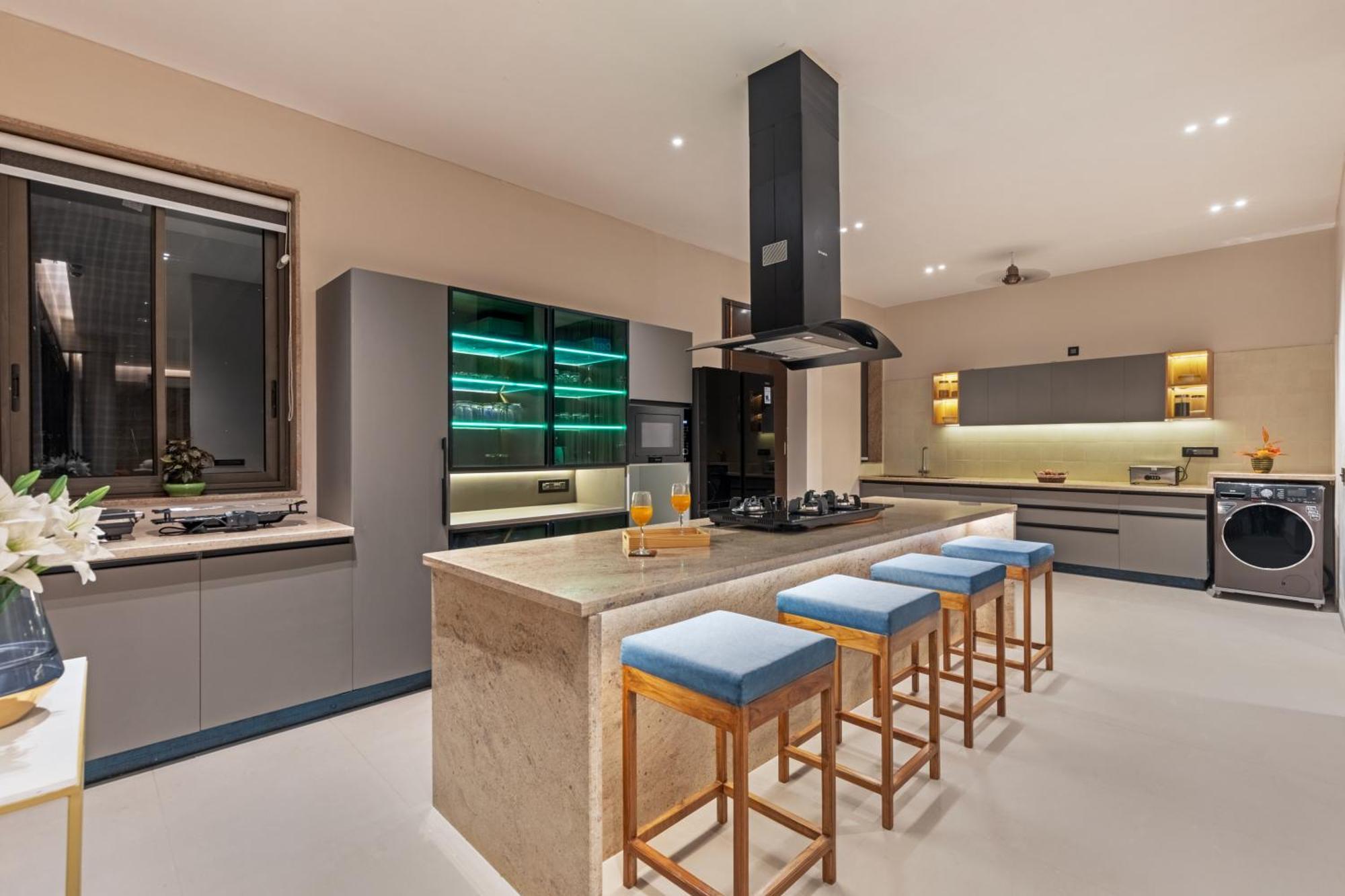 Villa Saffronstays Ambika Farms