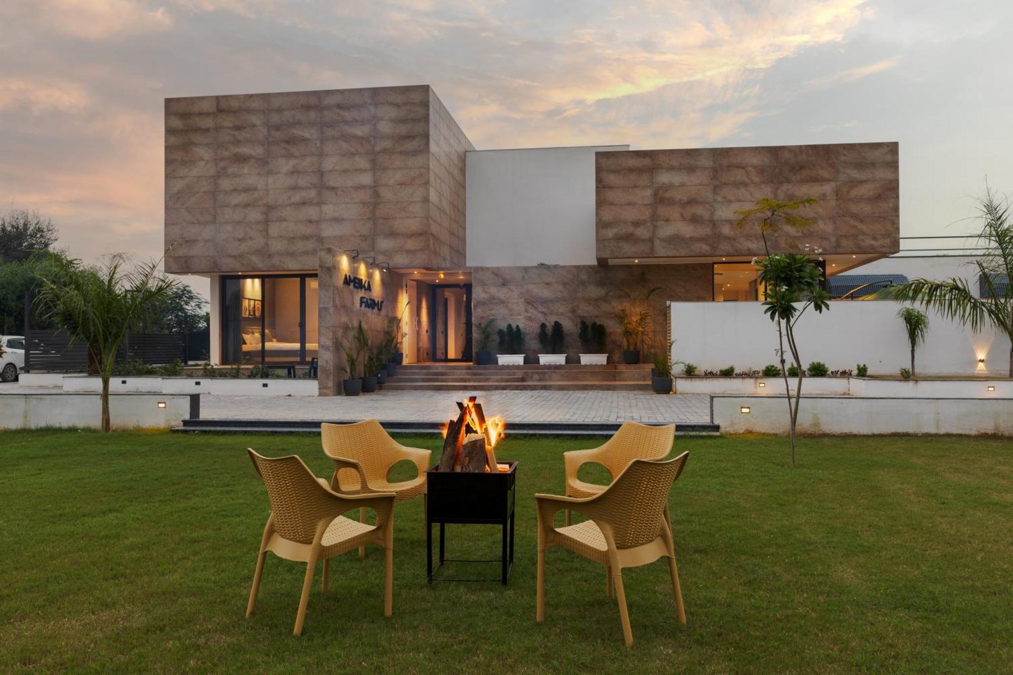 Saffronstays Ambika Farms Villa *