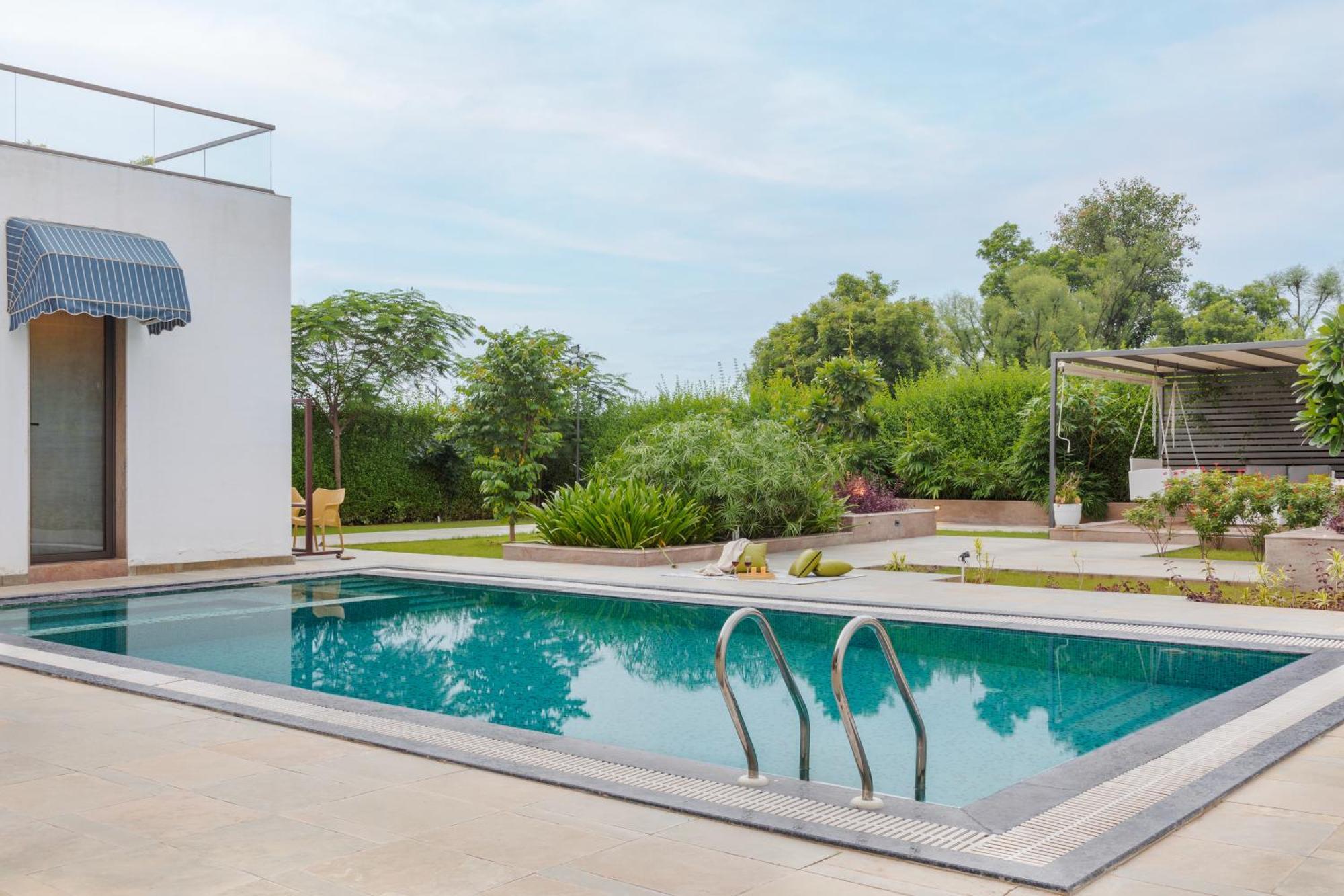 Saffronstays Ambika Farms Jaipur