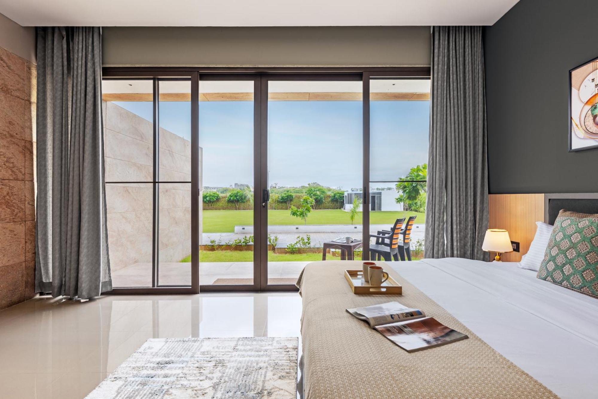 Villa Saffronstays Ambika Farms *