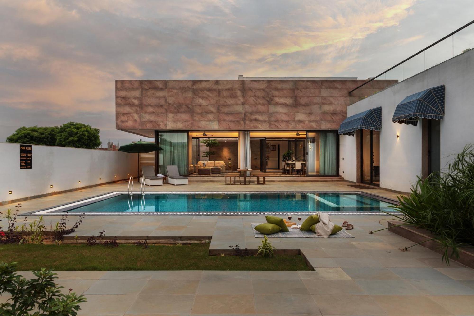 Saffronstays Ambika Farms * Jaipur