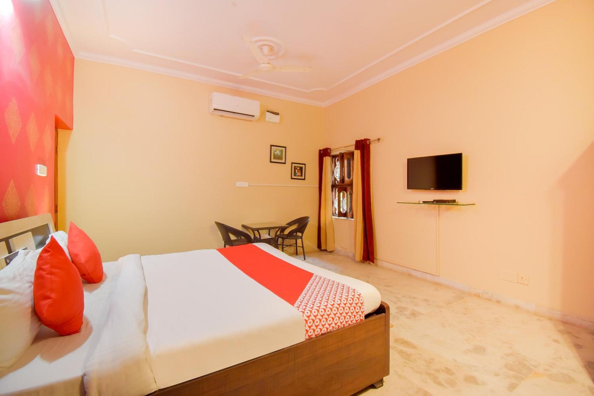 O The Nandini's Hotel 4*