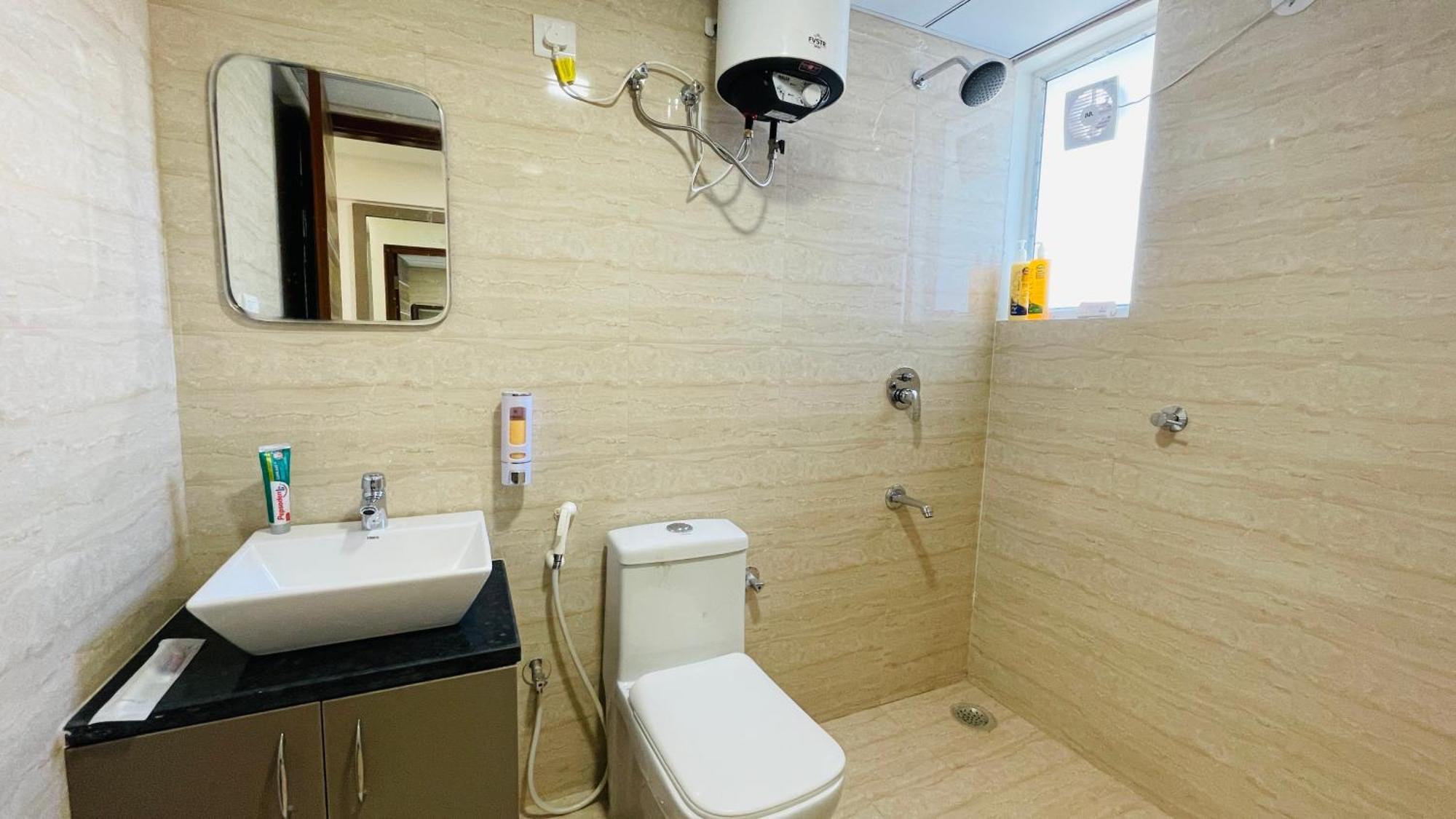 The City Nook - Solitaire Suites Apartment *