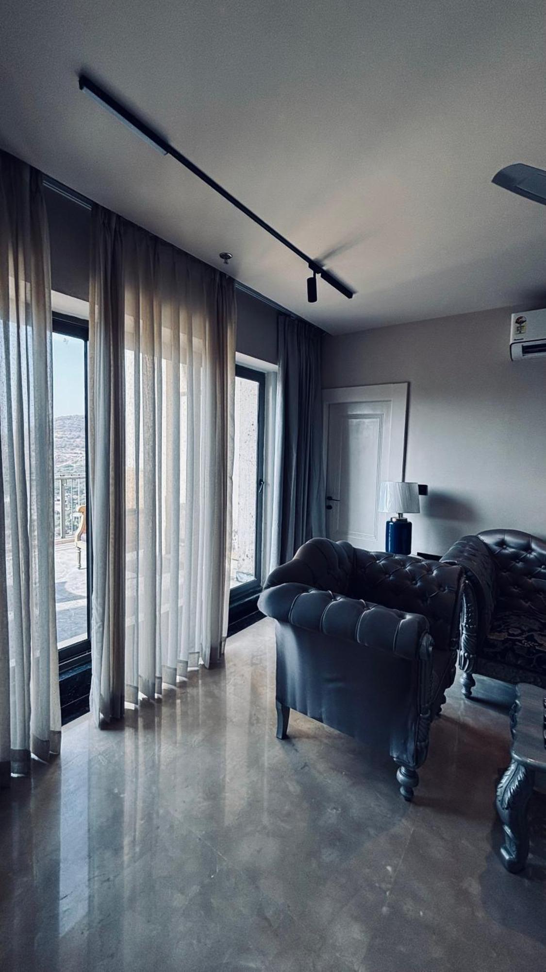 Apartment Raya Homes