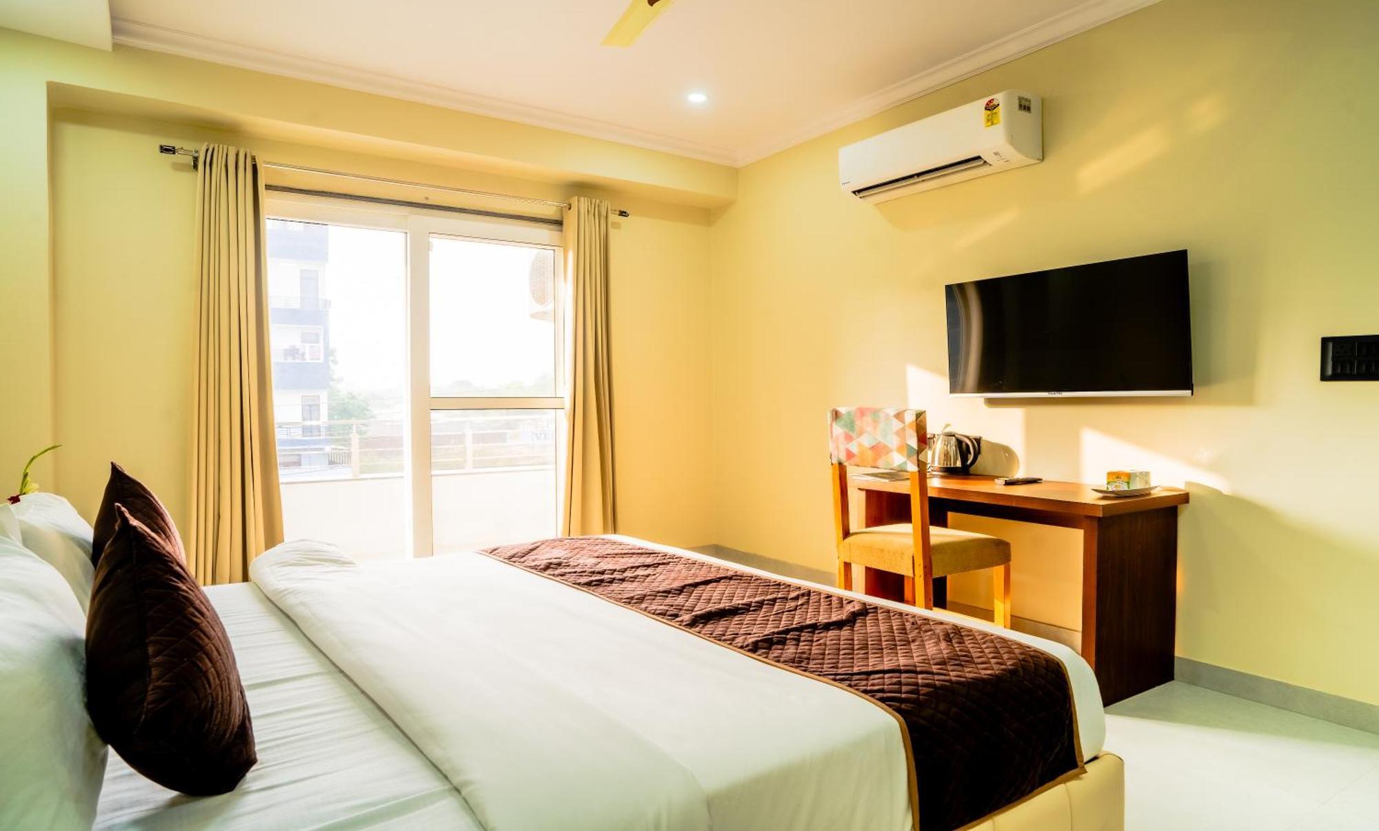 Sgi - Airport Hotel