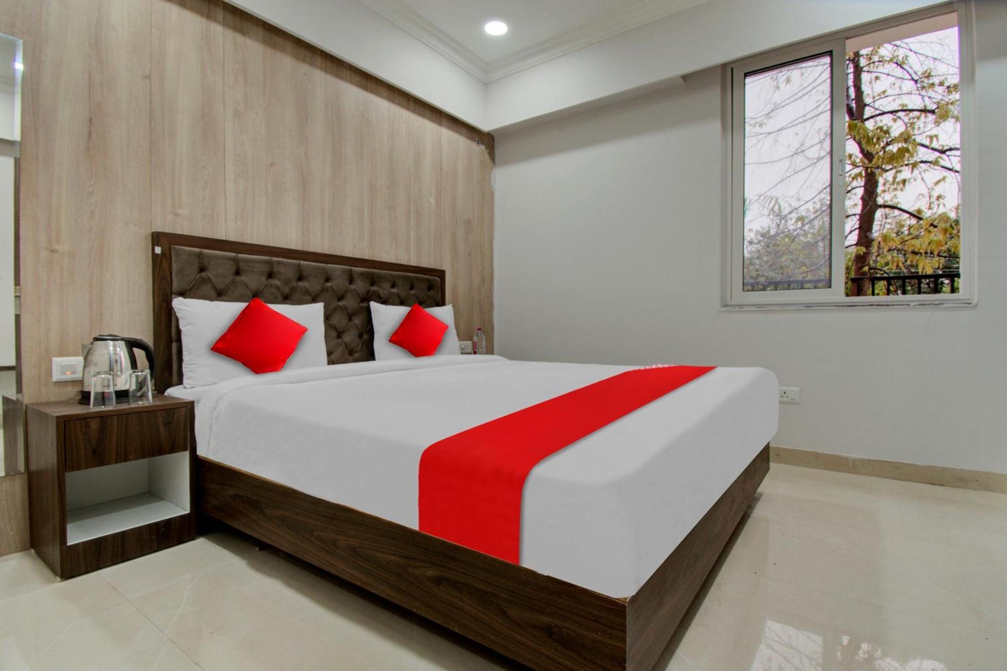O Shiv Mahima Hotel *