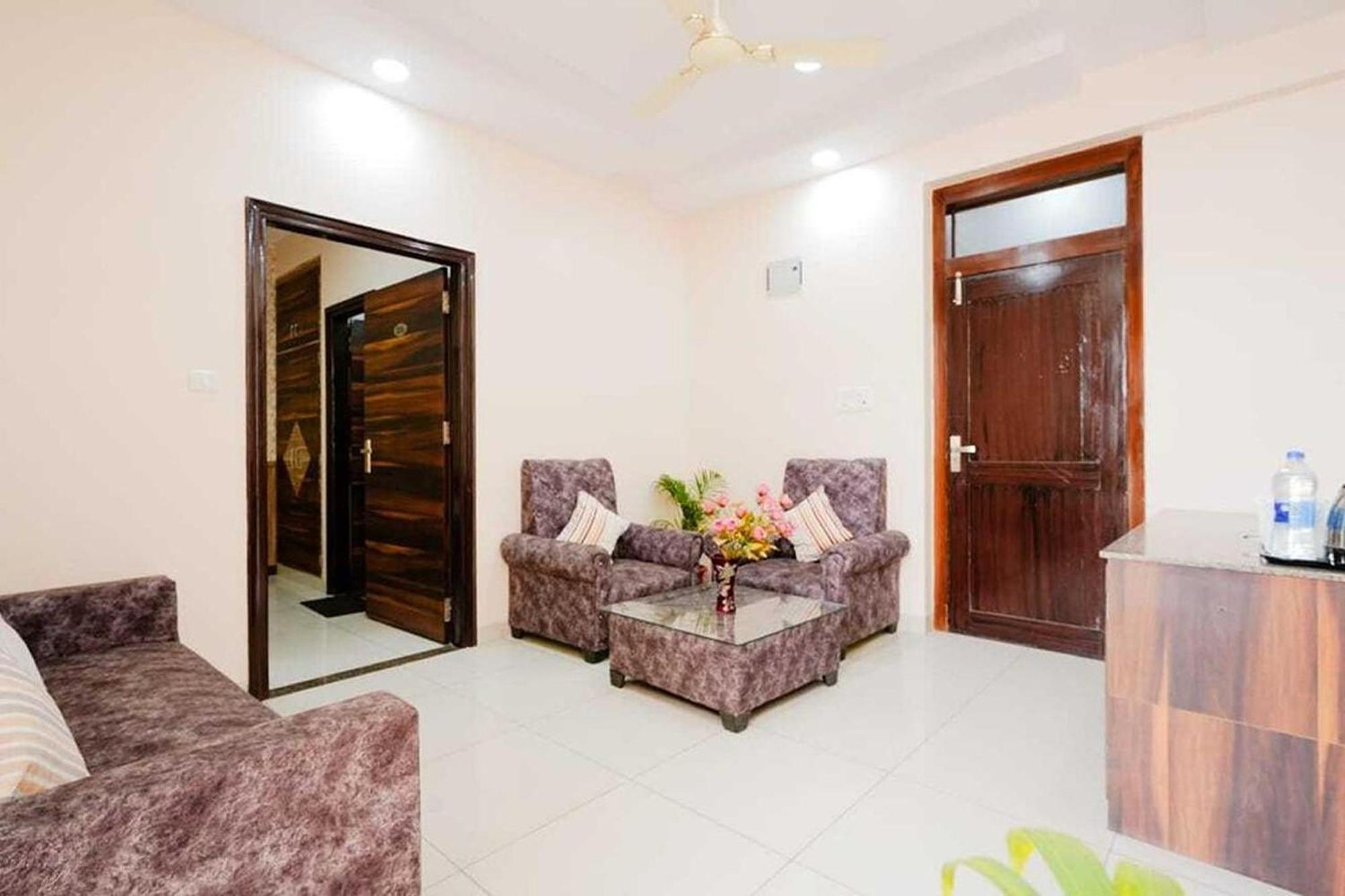 Hotel Olive Greens Near International Airport