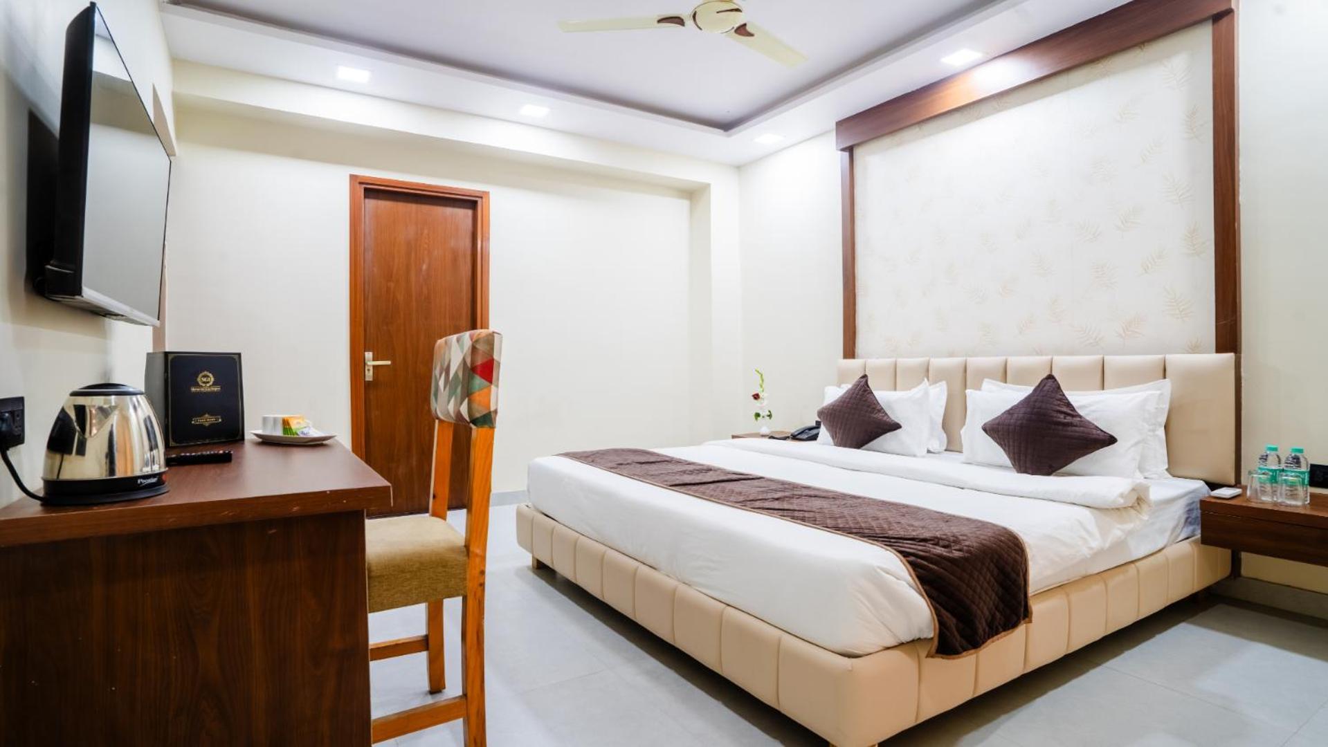 Sgi - Airport Hotel