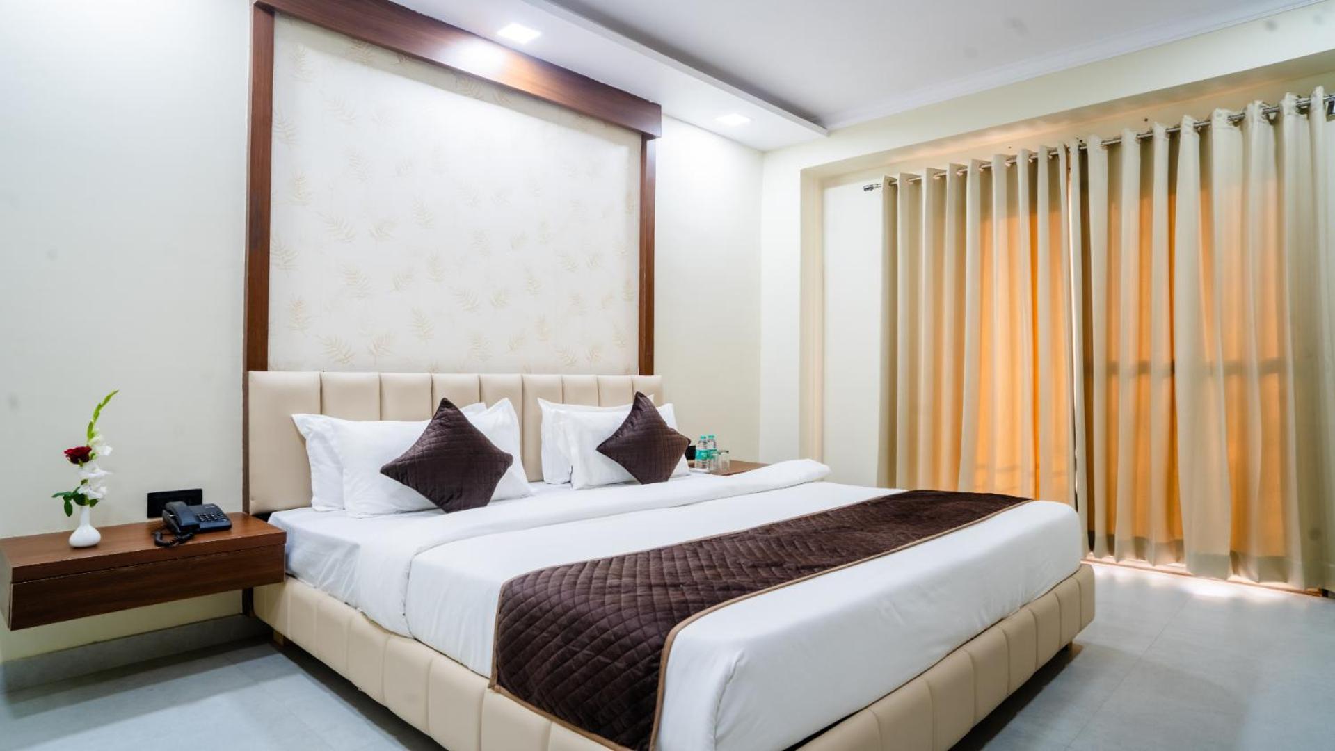 Hotel Sgi - Airport