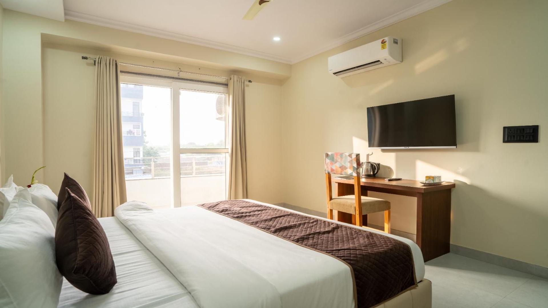 Sgi - Airport Hotel