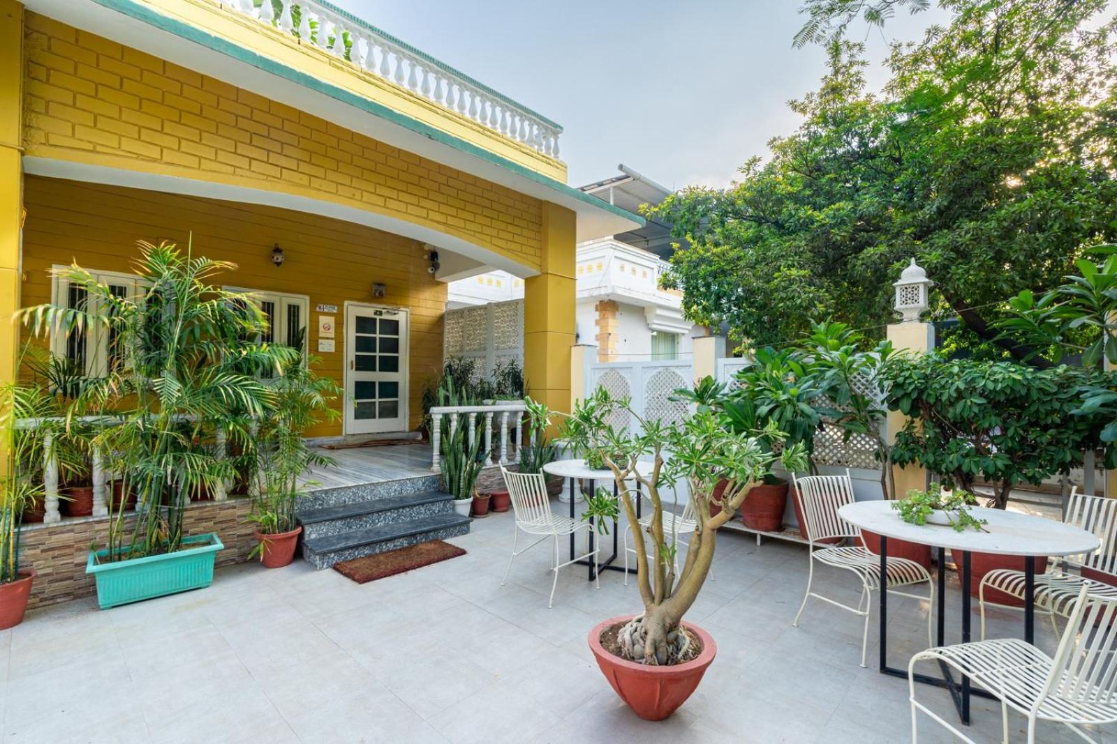 Centrally Located In Holiday home *