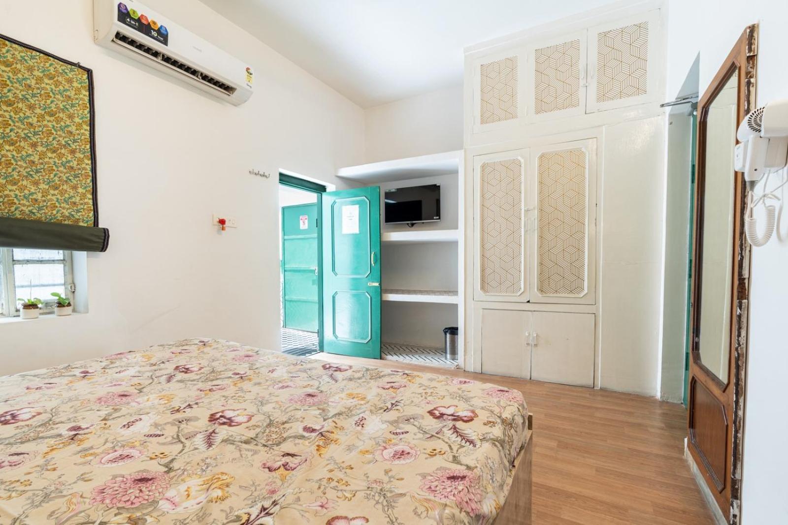 Centrally Located In Jaipur