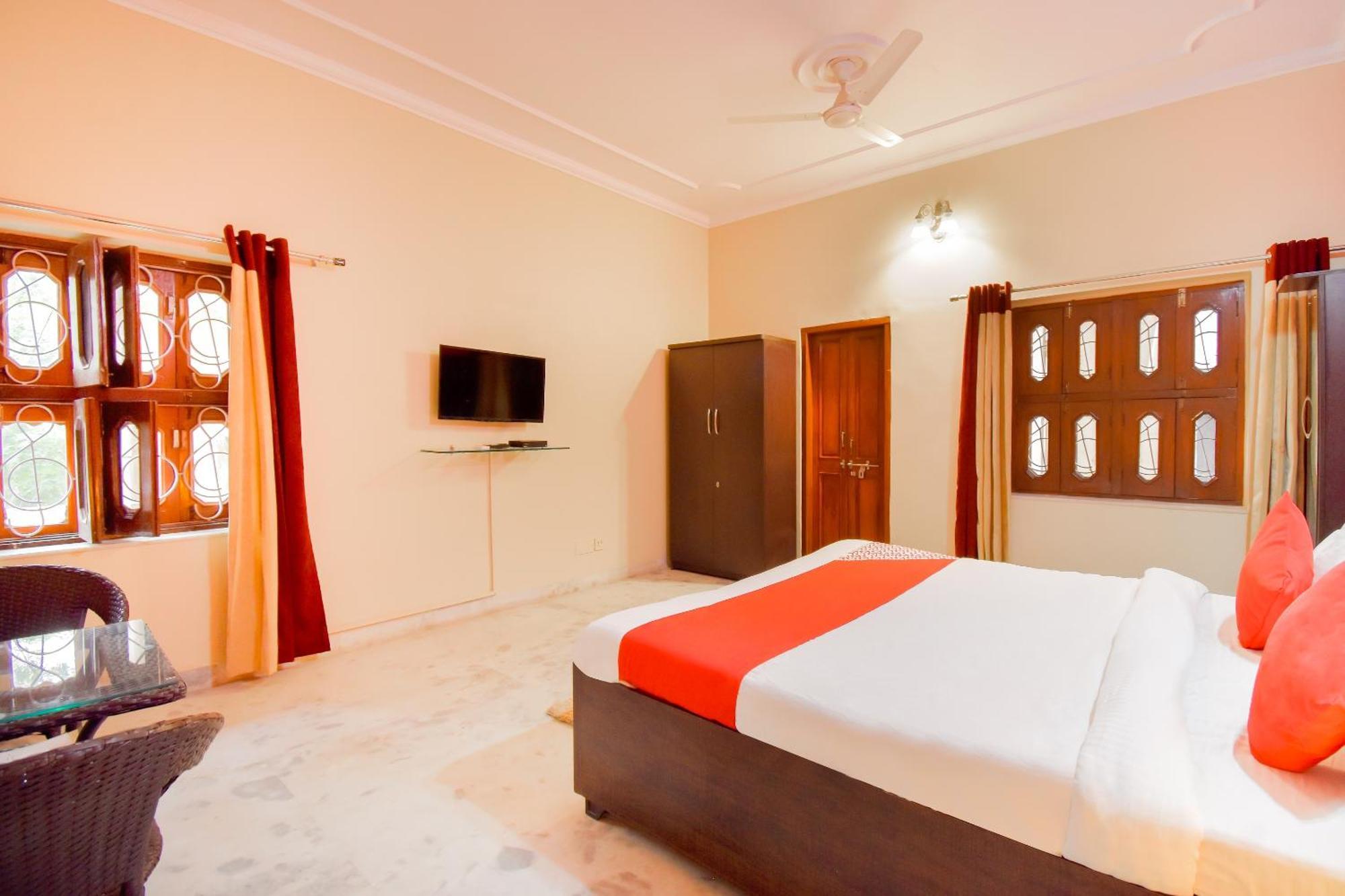 O The Nandini's Hotel 4*