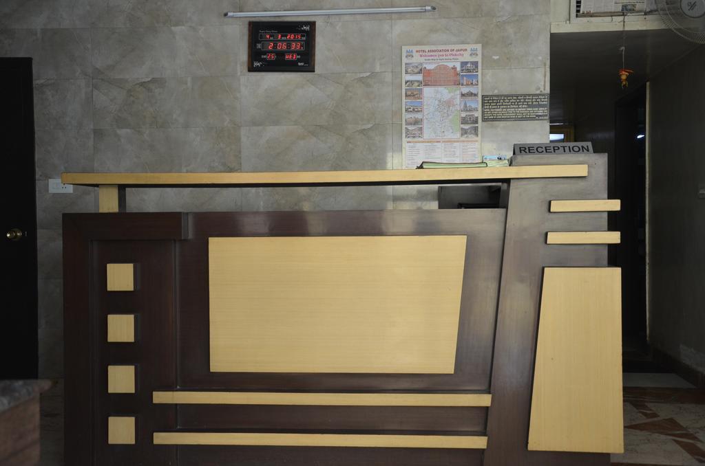 Bed & Breakfast Ankur Palace 2*